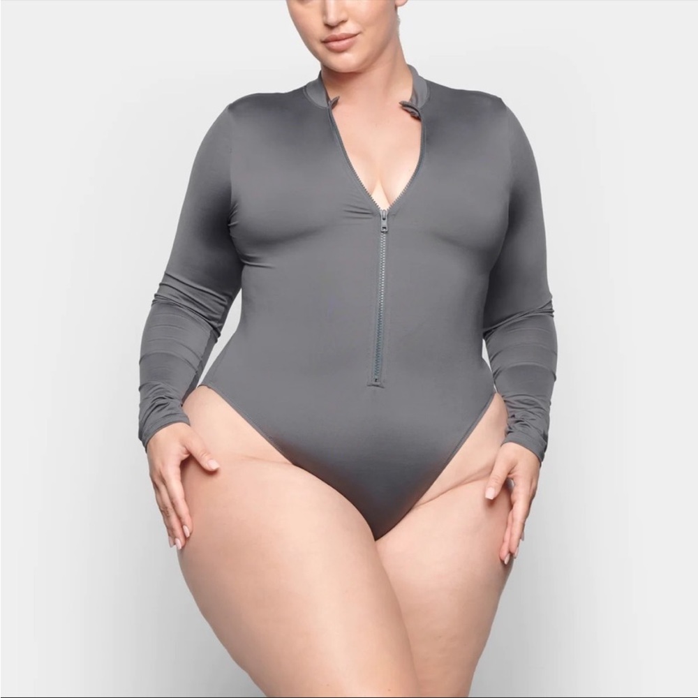 SKIMS SWIM LONG SLEEVE ZIP FRONT SUIT (NWT) - Picture 2 of 6